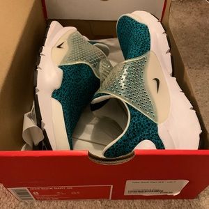 Nike Sock Dart